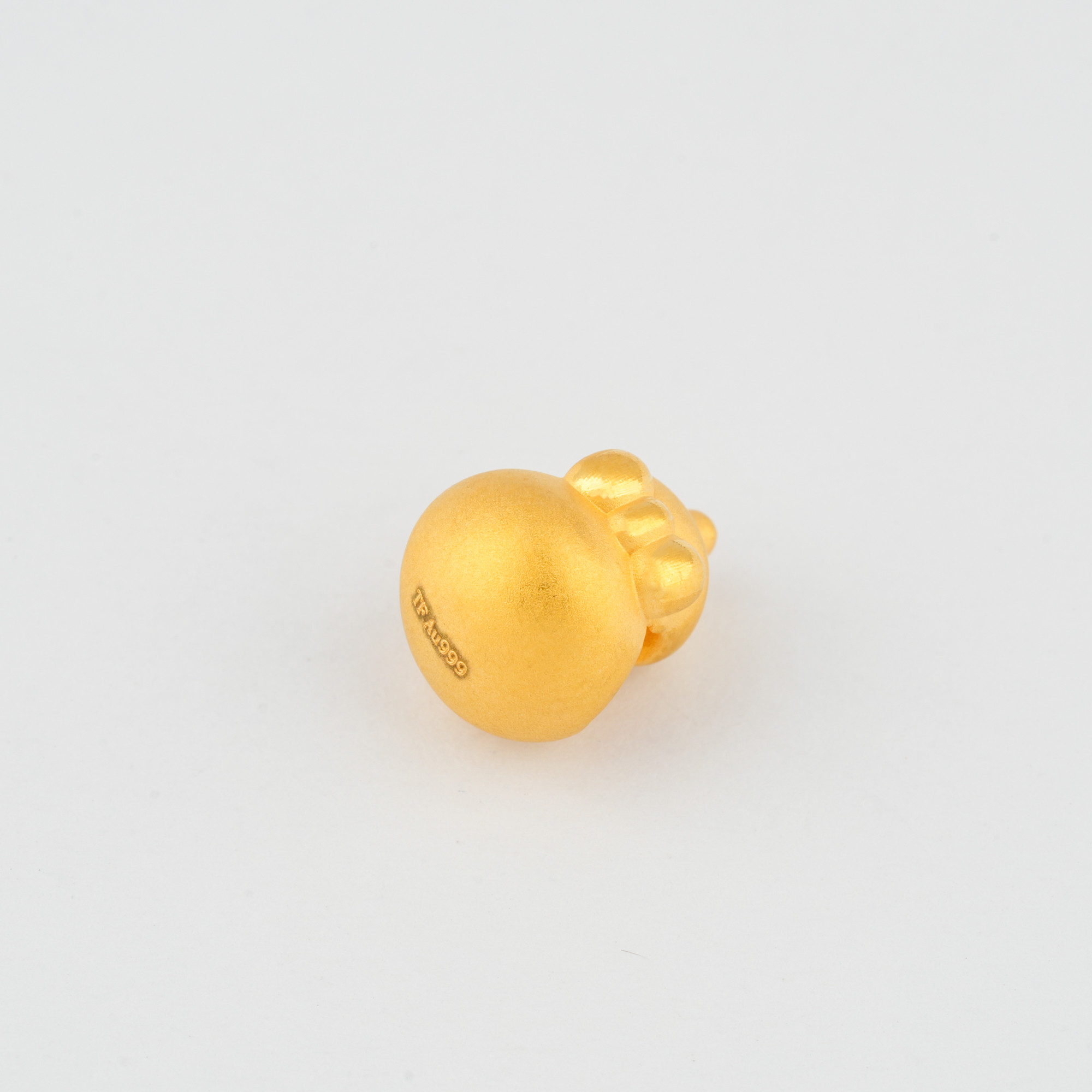 999/24K Gold Charm PGJH181818