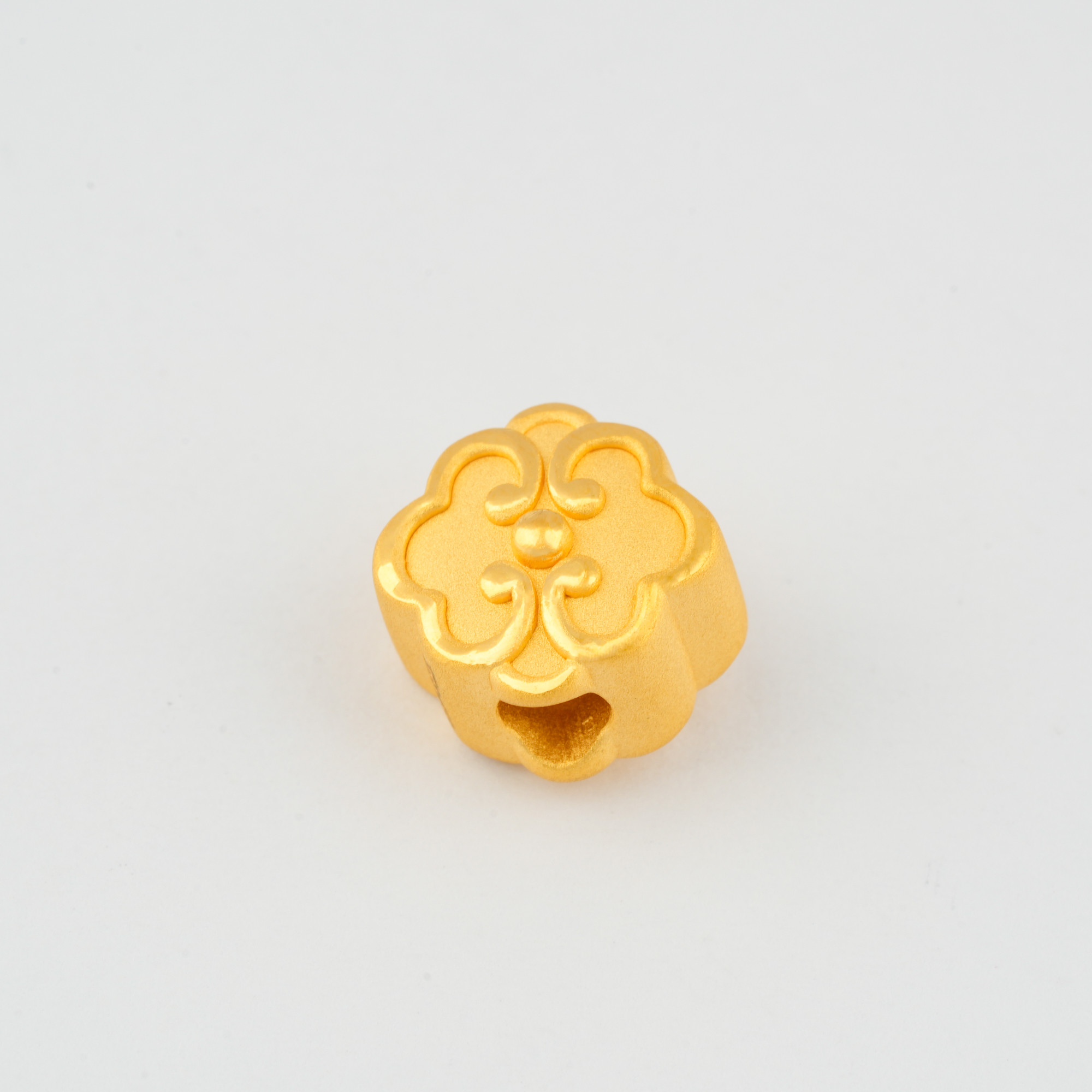 999/24K Gold Charm PGJH181851